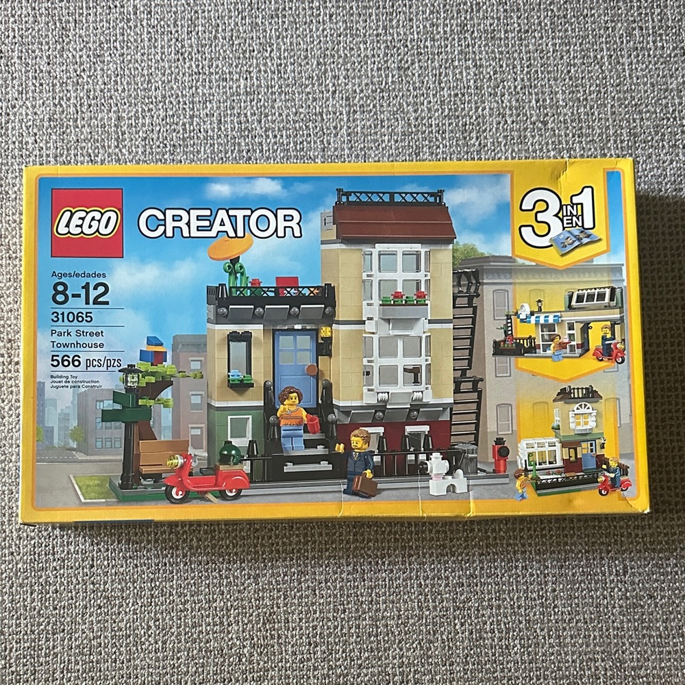 LEGO Creator 3-in-1 Townhouse 31065